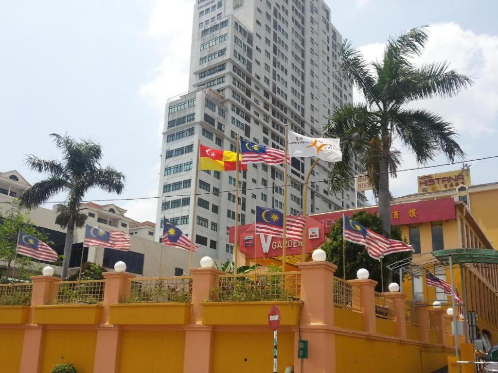 Klang Histana Hotel Esterno foto