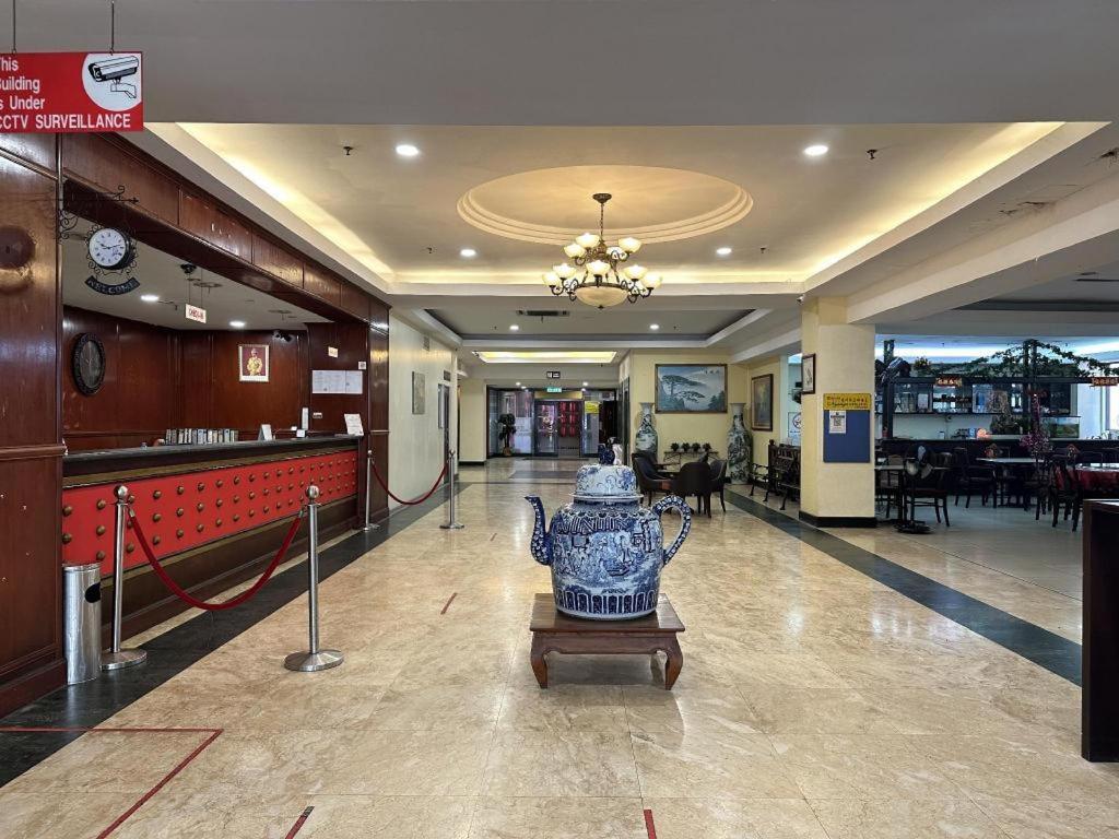Klang Histana Hotel Esterno foto