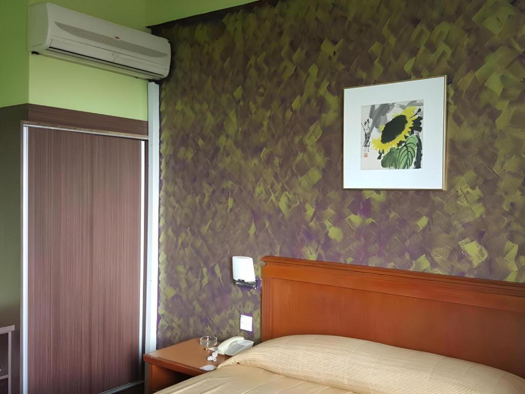 Klang Histana Hotel Esterno foto